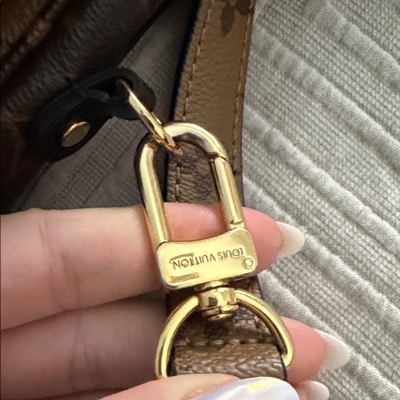 Louis Vuitton Pochette Métis reverse - Picture 14 of 14